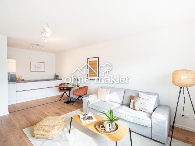 Schöne Zweiraumwohnung mit Balkon und Tiefgarage Frei zum Einzug!