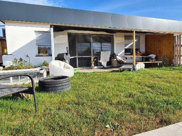 Schöner NEUBAU DHH Bungalow zu verkaufen