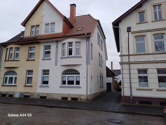 Schöner Altbau zentral in Lage