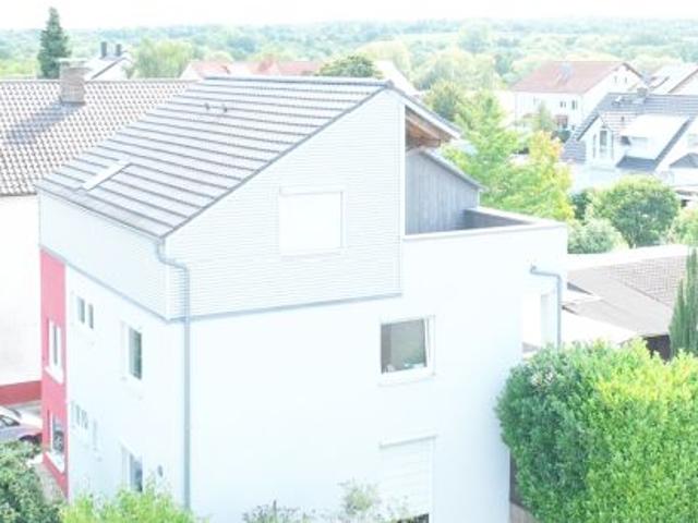 Schönes EFH mit modernem Stil & großzügigen 199m² + 655m² Grundstück mit Traumgarten in Bad Schönborn