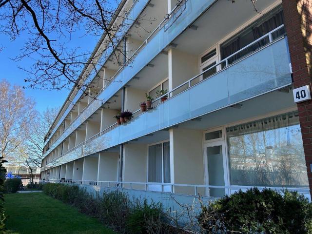 Schönes Eimsbüttel, vermietete 1 Zimmer Wohnung, 37 m² mit Balkon