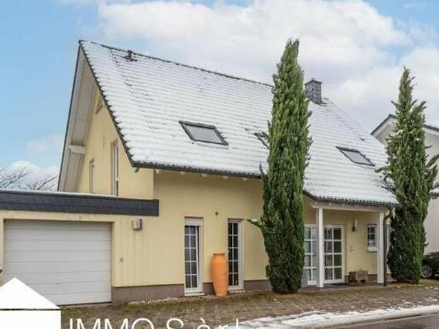 Schönes Einfamilienhaus in angenehmer Wohngegend