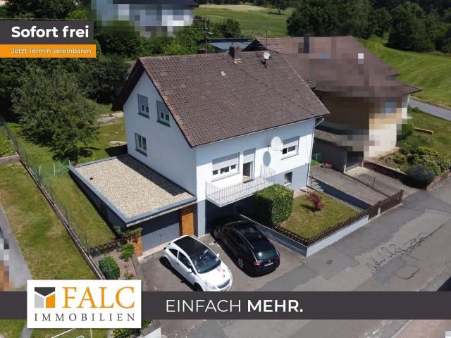 Schönes Einfamilienhaus mit wunderschönem Garten