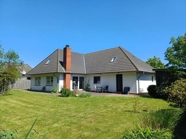 Schönes Haus auf Eiderstedt Kating. nur 17 km bis St. Peter Ording