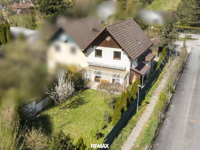Schönes Haus mit großem Garten im Herzen von Mauerbach
