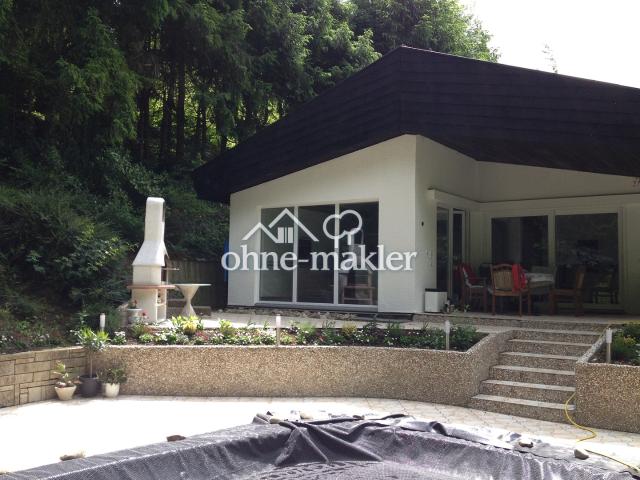Schönes Haus mit Pool und Sauna in Top Lage