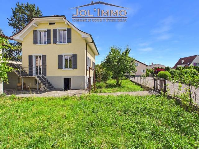 Schönes Haus zu vermieten – Delémont