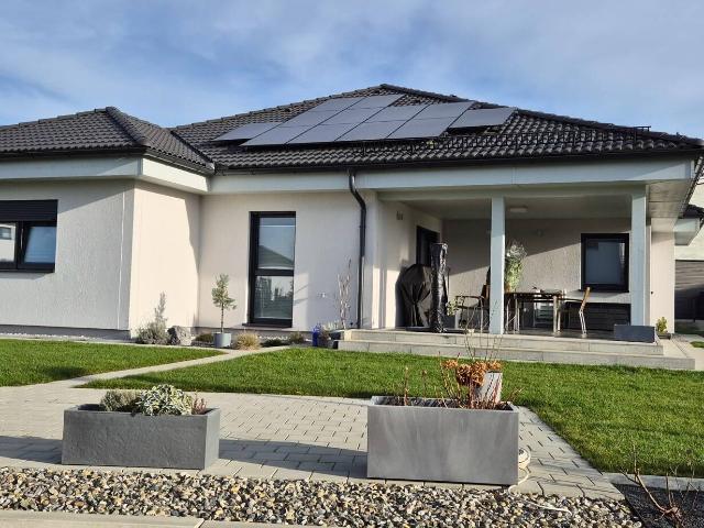 SCHÖNES KFW EFFIZIENZHAUS