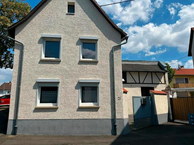 Schönes kleines Haus in Flörsheim Wicker zum Kauf
