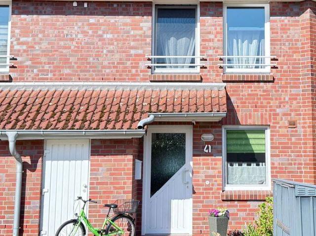 Schönes Reihenmittelhaus am Mühlenende zu verkaufen
