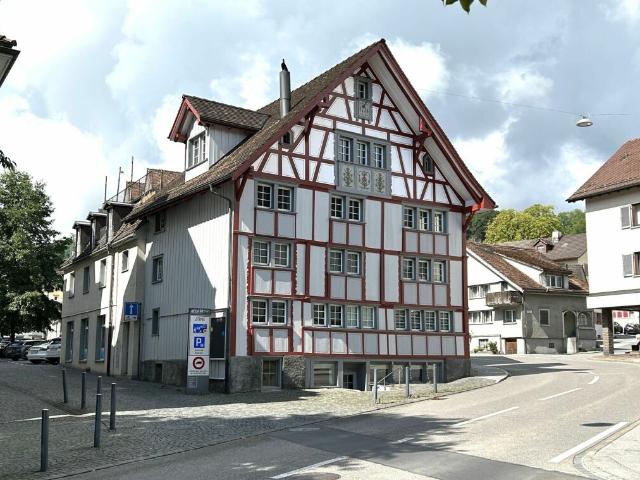 Schönes Riegelhaus an prominenter Lage in Altstätten Kopie