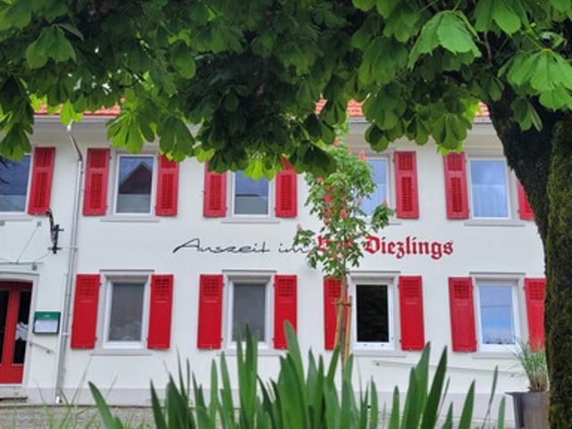 Schöner traditioneller Gasthof verpachtet sein Restaurant mit Saal und Biergarten, Saison od. ganzjährig