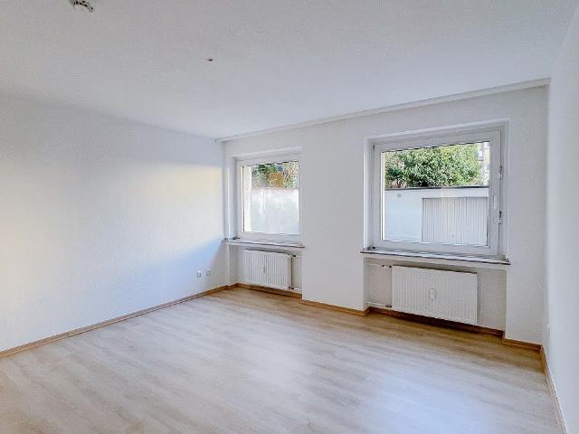 Schönes 1 Zimmer Appartment mit großem Wohnraum und hellem Tageslichtbad