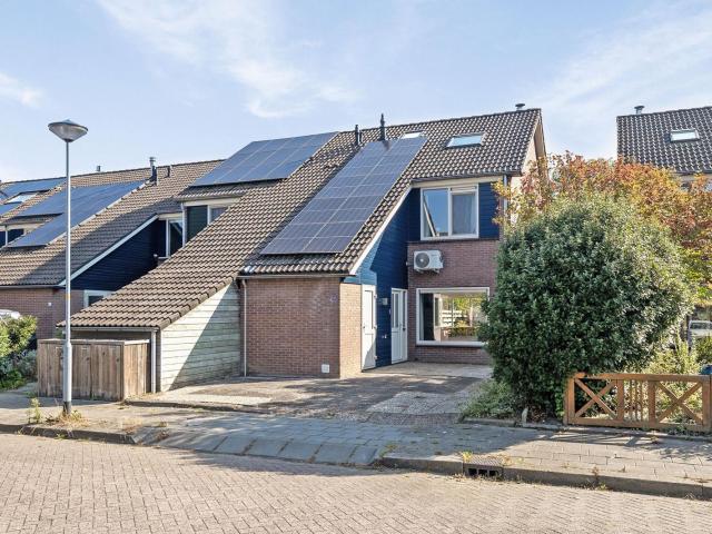 Schouwschuit, 23, 1613CJ, Grootebroek, Noord Holland 1613CJ