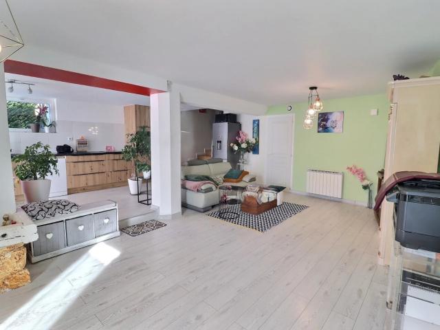 Sciez au calme, maison de village de 117 m2 avec jardin