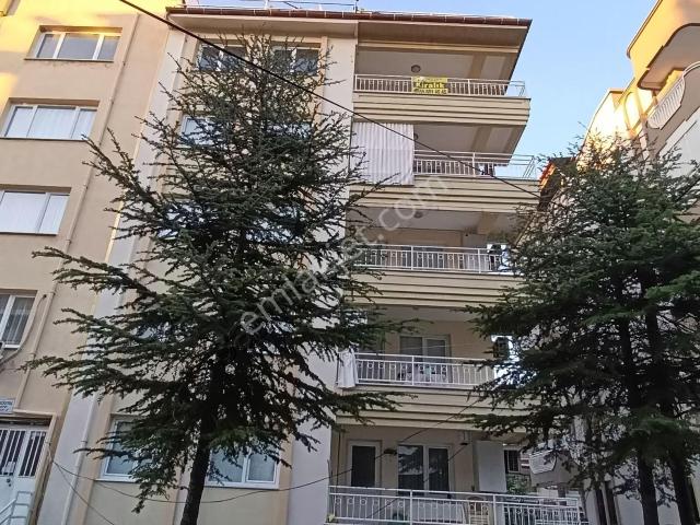 Sağlık Mahallesinde Kiralık Geniş Ve Ferah 2+1 Daire