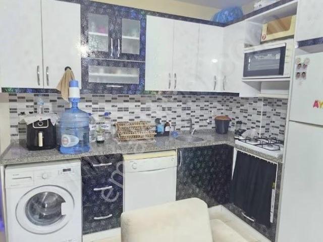 Sağlık Mahlesi 7 Yaşında 2+1 Krediye Uygun Full Yapılı Kelepir
