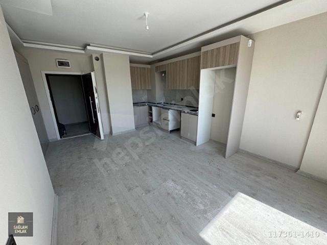SAĞLAM EMLAKTAN ANKARAÇUBUK ESENBOĞA MAH SİTE İÇERİSİNDE ARA KAT BATI CEPHELİ 1+1 DAİRE