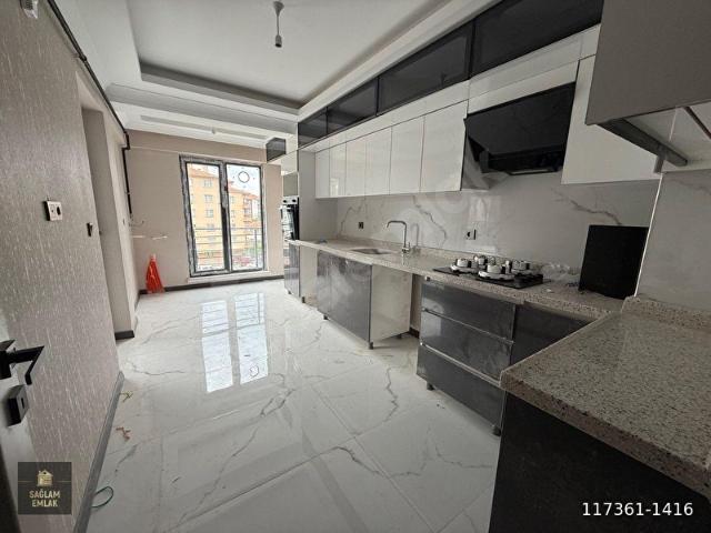 SAĞLAM EMLAKTAN ANKARAÇUBUK YILDIRIM BEYAZIT MAH YUNUS MARKET ARKASI SIFIR ARA KAT 3+1 DAİRE