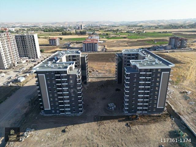 SAĞLAM EMLAKTAN ESENBOĞA DA BİTMEYE YAKIN 2+1 SATILIK DAİRE