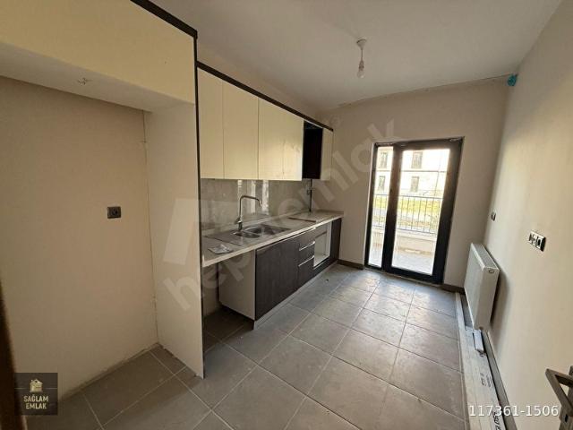 SAĞLAM EMLAKTAN SÜNLÜ TOKİ BLOKLARINDA SIFIR YAPILI 3+1 KİRALIK DAİRE