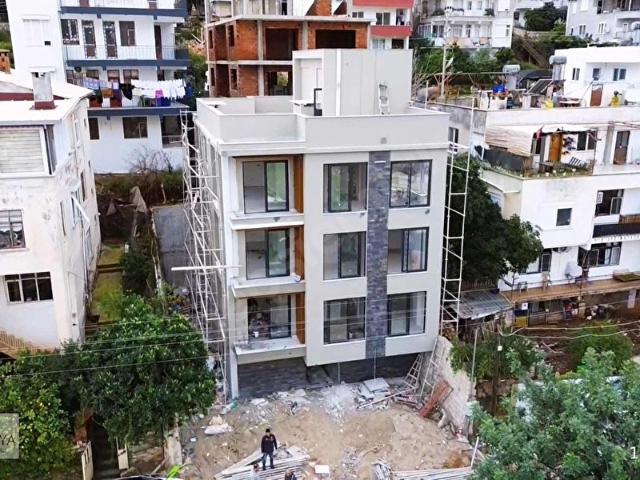 SAĞLAM ZEMİNDE KONFORLU YAŞAM KARŞIYAKADA SATILIK 2+1 DAİRE