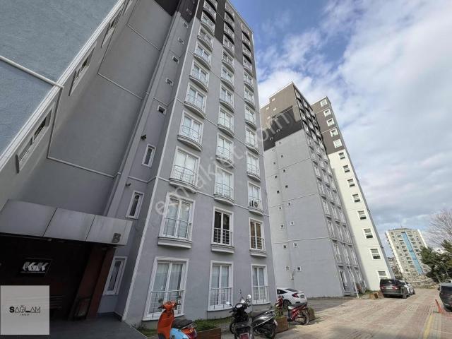 Sağlam'dan Adem Yavuz Mahallesinde Havuzlu Sitede Satılık Daire