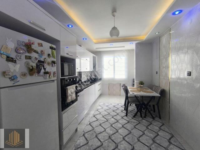 Sağlam'dan Şakirpaşa'da Kaçırılmayacak 3 Katlı Satılık Ev