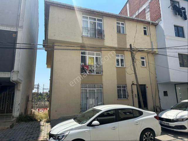 Samandıra Da 3+1 95 M2 Kiralık Arakat Daire