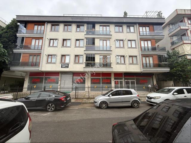 Samandıra Da Ana Caddeye Yakın Kıralık Depolu 130 M2 Dükkan