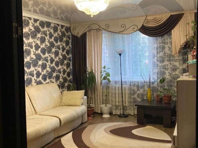 Самара, Советский район, Дыбенко ул,8