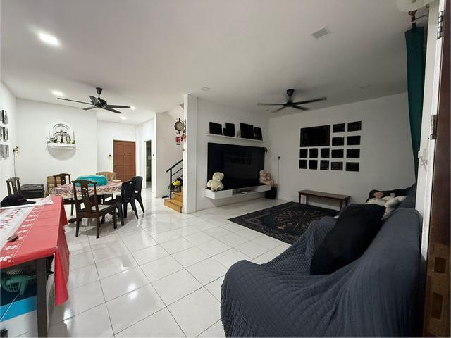 Samarahan Univista Double Storey Terrace Intermediate