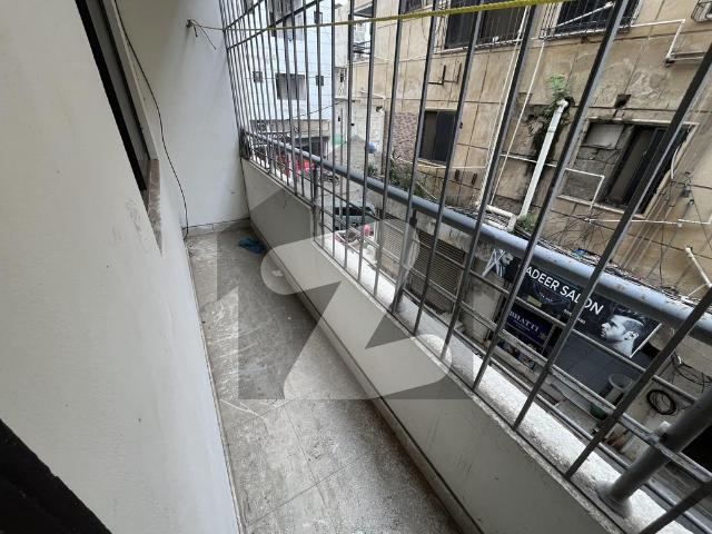 Sami Furnished 3 Bed DD Apartment For Rent | 1st Floor | Lift | Family Building | 3 Side Corner Building. DHA Phase 5