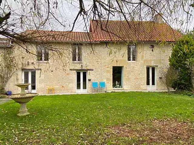 Sammarçolles 86200 Achat / Vente maison 12 pièces t12