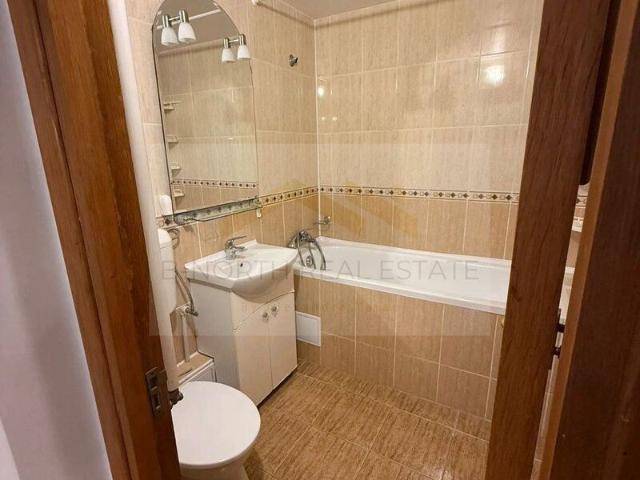 Samoila Dumitru nr. 5, Sector 4, inchiriez apartament 3 camere