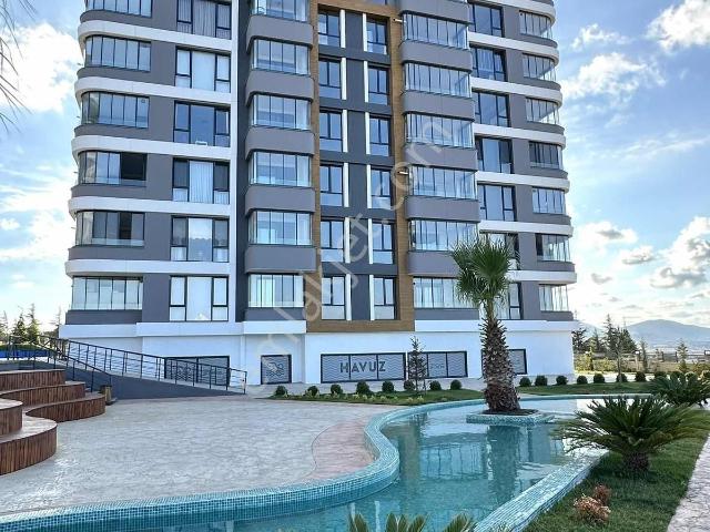 Samsun'un Prestijli Sitesi Bluelife'ta Kiralık Manzaralı Daire