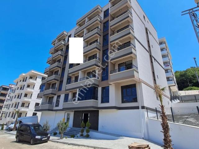 Samsun Atakum Körfez Tramvay Ya 100 Mt 1+1 Odalı Sıfır Acil Satılık Daire