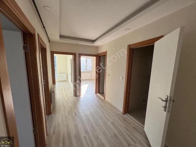 Samsun Atakum 19mayıs Bulvarına Yakın Satılık Geniş 2+1 Daire