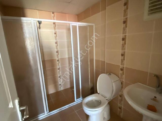 Samsun İlkadım İlyasköy Mahallesi'nde Asansörlü Çatı Kat 1+1 Kiralık Daire