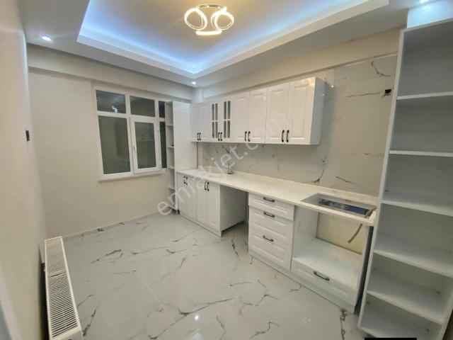 Samsun İlkadım Ulugazi Mahallesi'nde Kat Tapulu İçi Sıfır Yapılı 2+1 Satılık