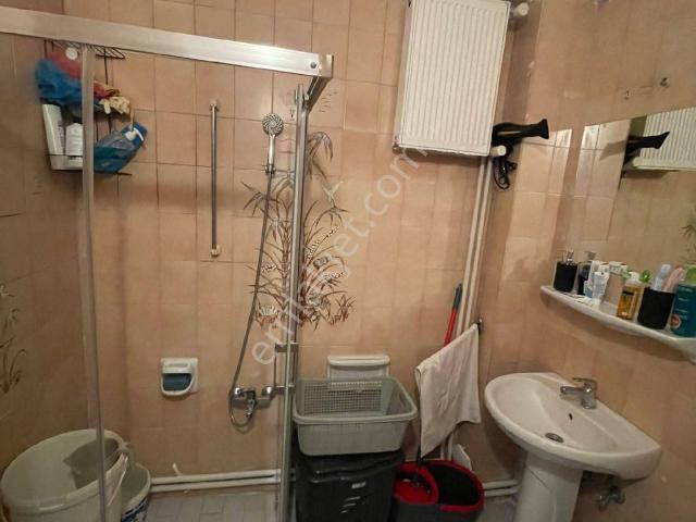 Samsun İlkadım Zafer Mahallesi'nde Kat Tapulu 1.kat 2+1 Satılık Daire