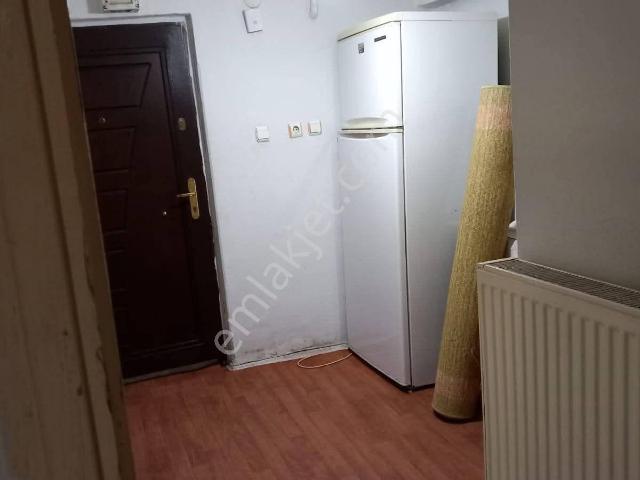 Samsun İlkadım Zafer Mahallesi'nde Kat Tapulu Eşyalı Bahçe Kat 1+1 Satılık Daire
