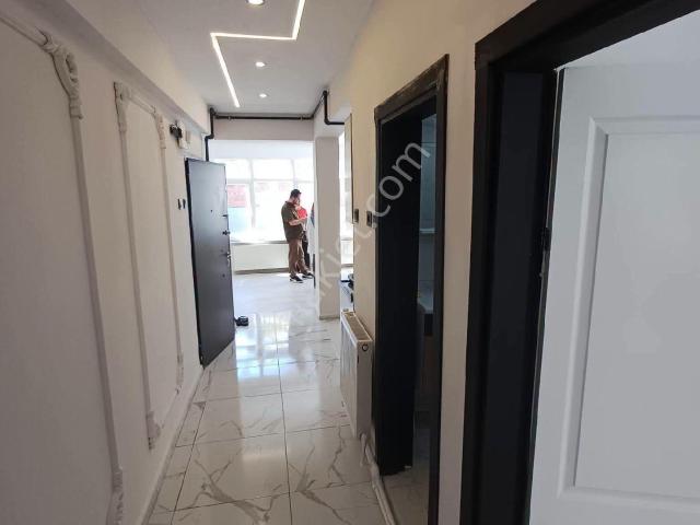 Samsun İlkadım Zafer Mahallesi'nde Kat Tapulu İçi Yapılı 2+1 Satılık Daire