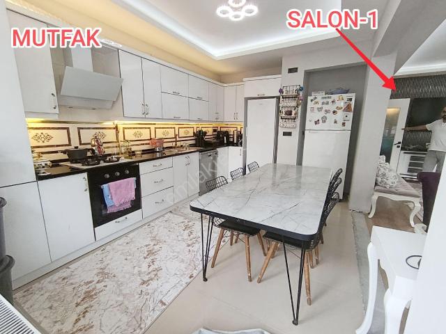 Samsun İlkadimda İçi Full Yapili 200m2 4+1 Daire