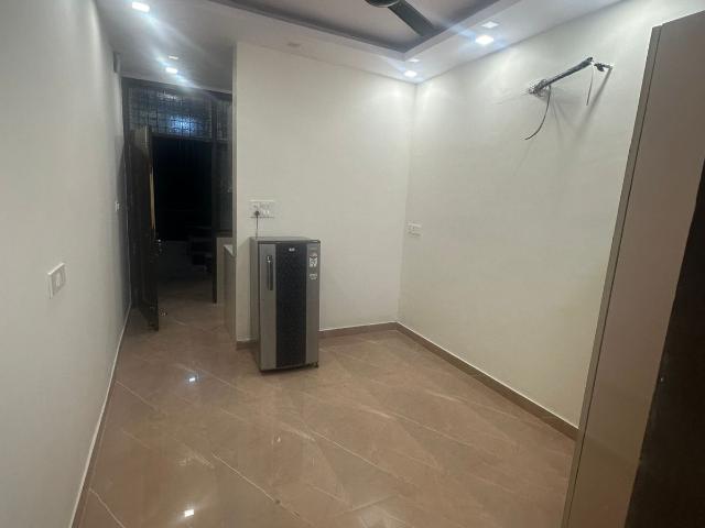 Sant Nagar 1 RK 370 Sq. Ft. Builder Floor in East Of Kailash Delhi Listing ID: #9857
