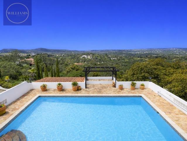 SANTA BÁRBARA DE NEXE Moradia V4 Terreno 8170m² Piscina
