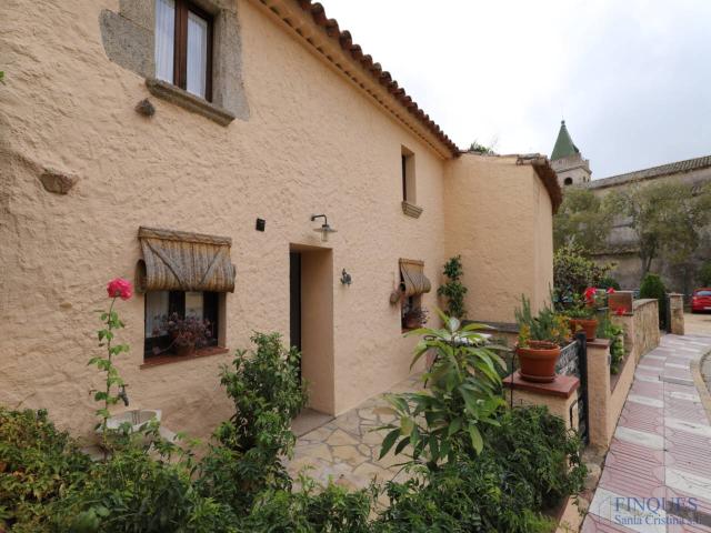 Santa Cristina d'Aro, Casa de pueblo reformada