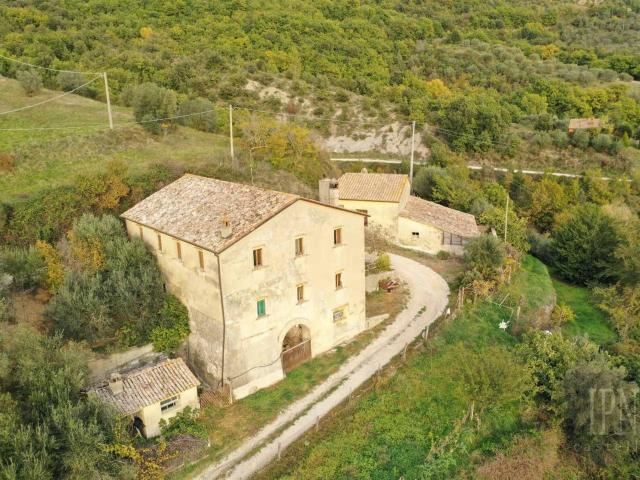 Santa Giuliana 325m² Pierantonio