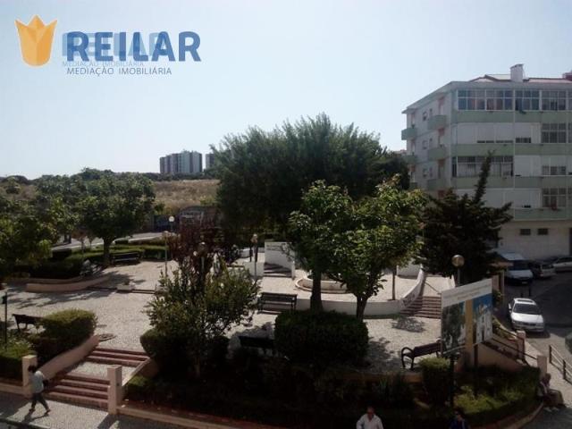 Santa Iria de Azóia T1 Impecável