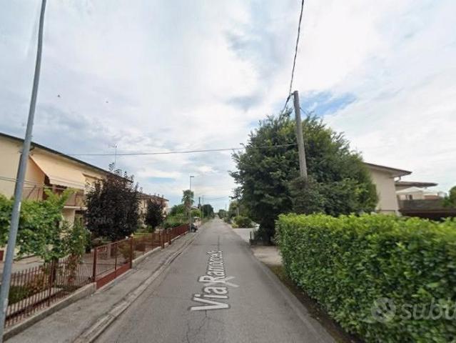 Santa lucia di piave bilocale con garage
